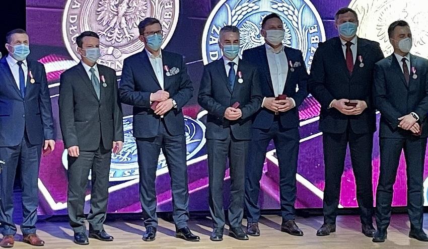 Medale nagrodzeni int