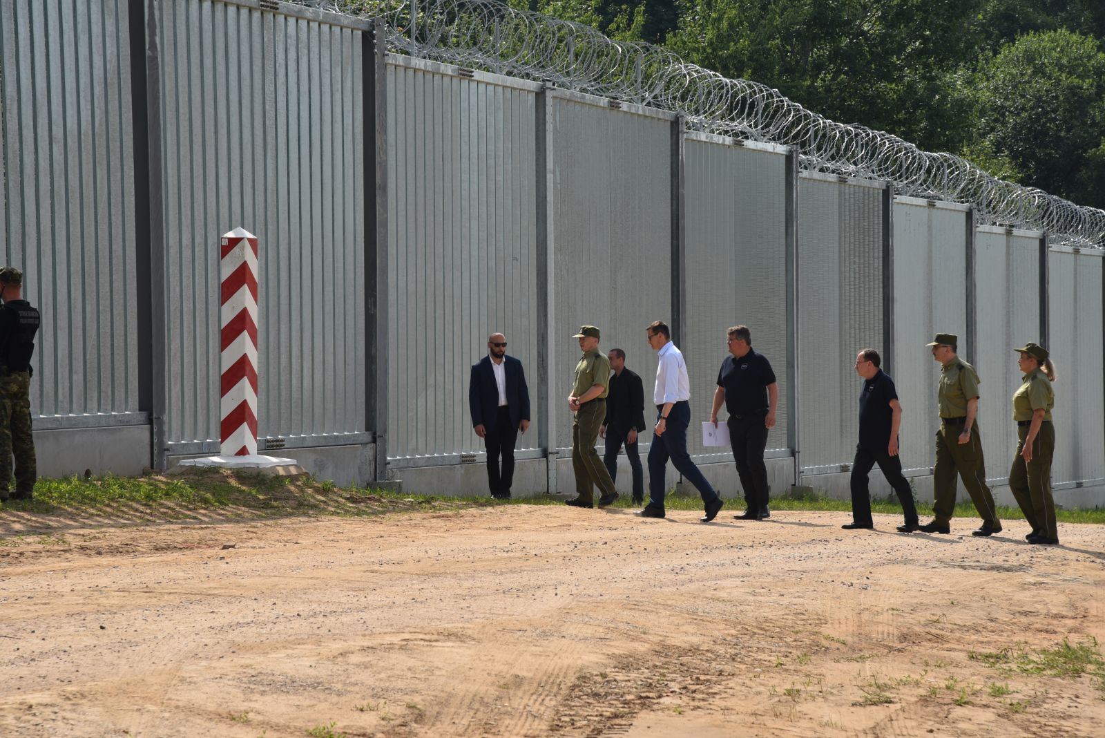 Wiecha zawisła na II etapie inwestycji Wola Gabriela w Warszawie