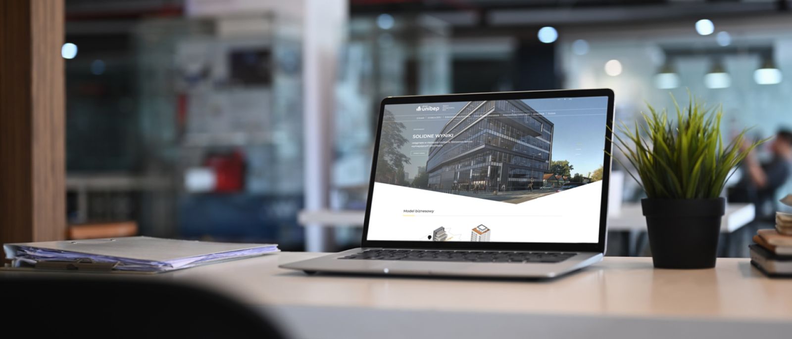 Wiecha zawisła na II etapie inwestycji Wola Gabriela w Warszawie