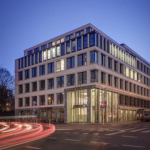 Biurowiec „Carpathia Office House” w Warszawie